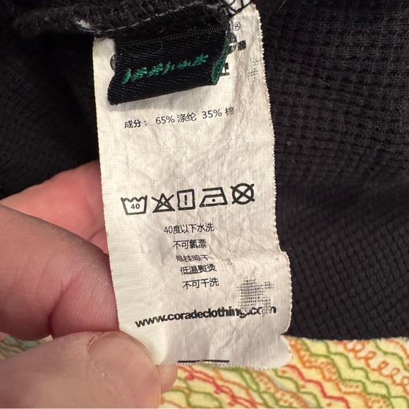 Corade Black Knit Sweater with bottle design Size XL - Picture 6 of 12